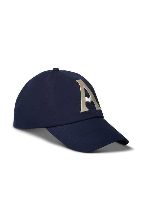Eden Heart Cap
