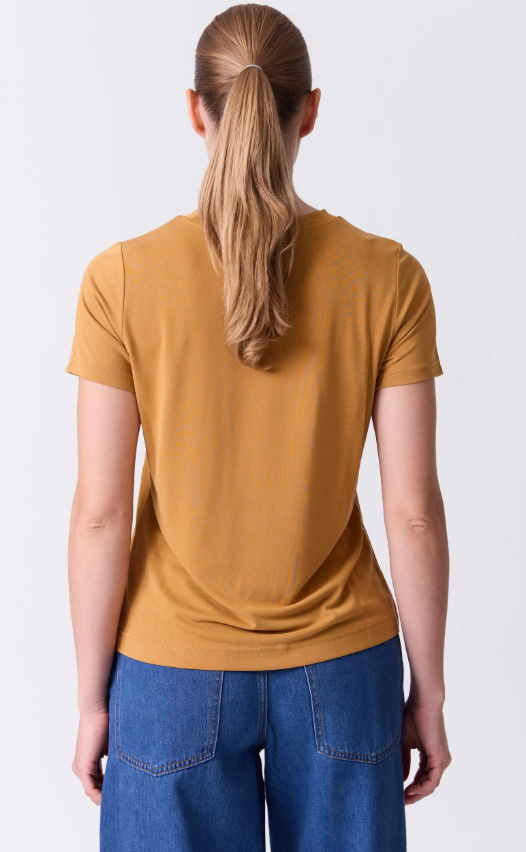 Lisa T-Skjorte Mustard Gol