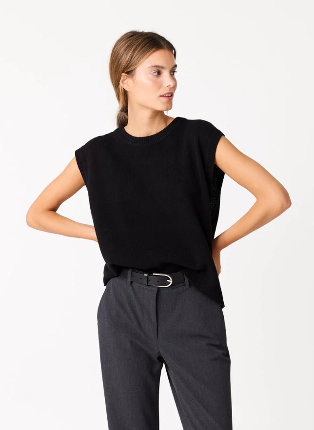 Ariane Vest