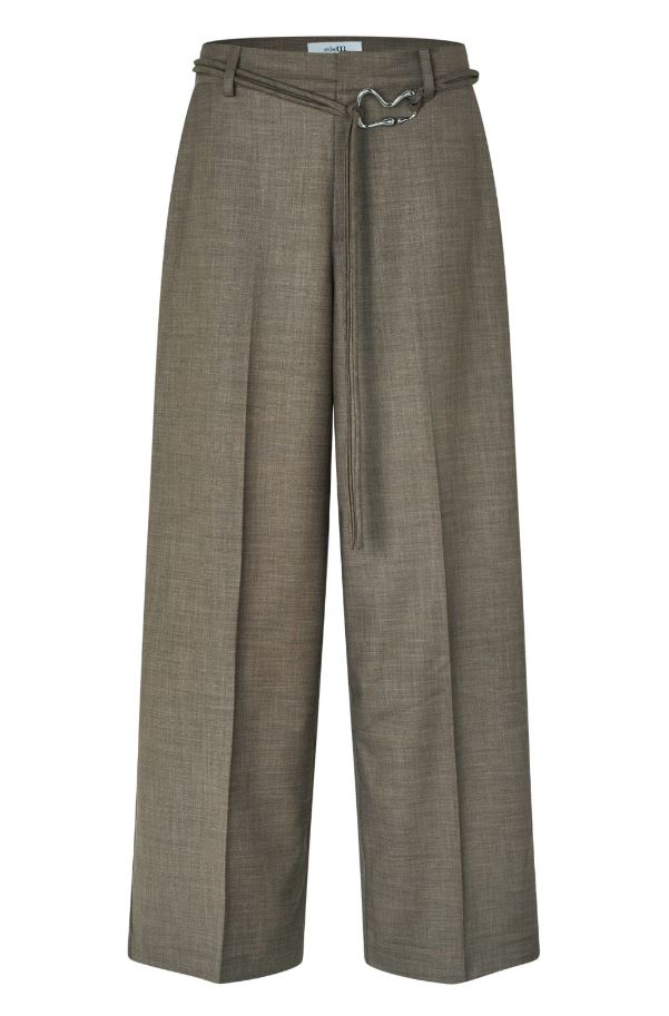 Lyrica-M Pant