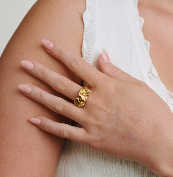 Siri Chunky Statement Ring