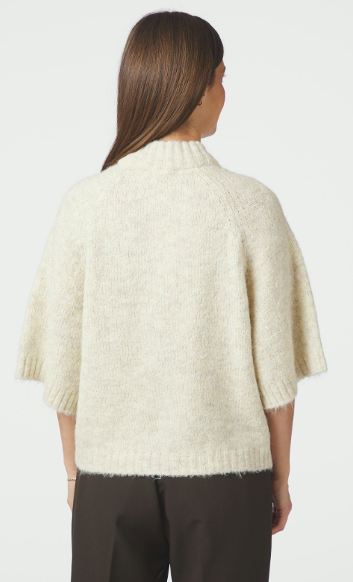 Benuta Fluffy Knit Cardigan Ivory
