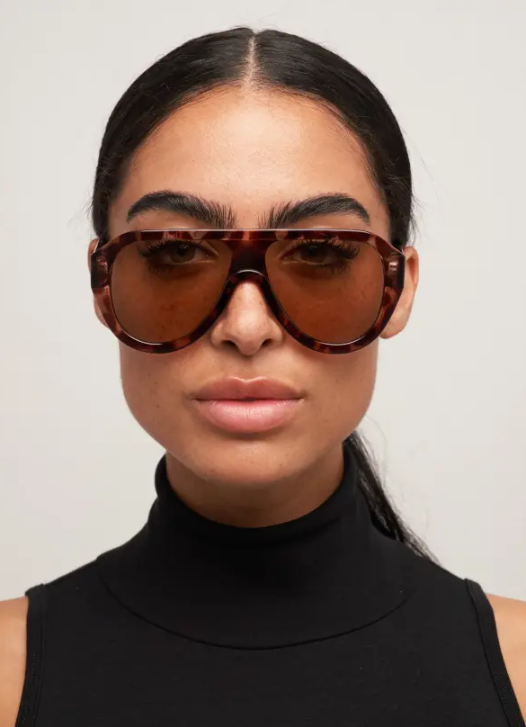 Cameron Tort/Brown