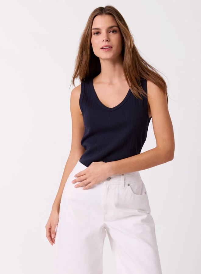 Vilma Singlet Sky Captain