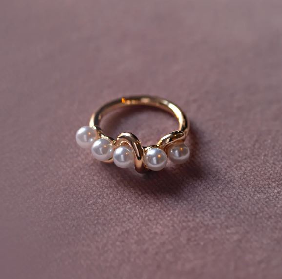 Estelle Pearl ring