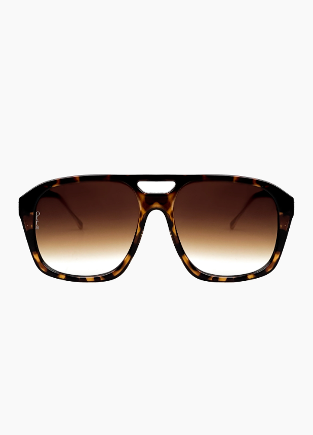 Reina Tort Brown Fade