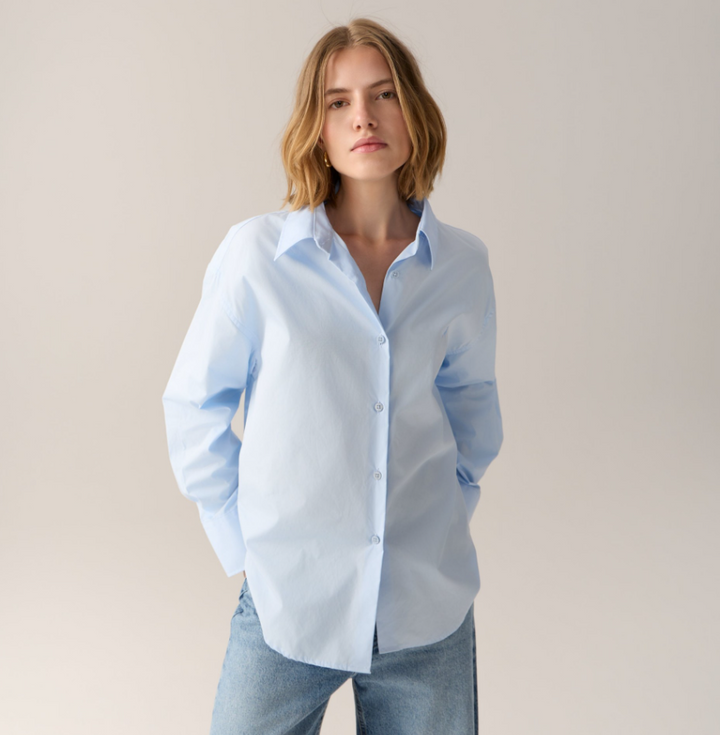Caryn Light Blue