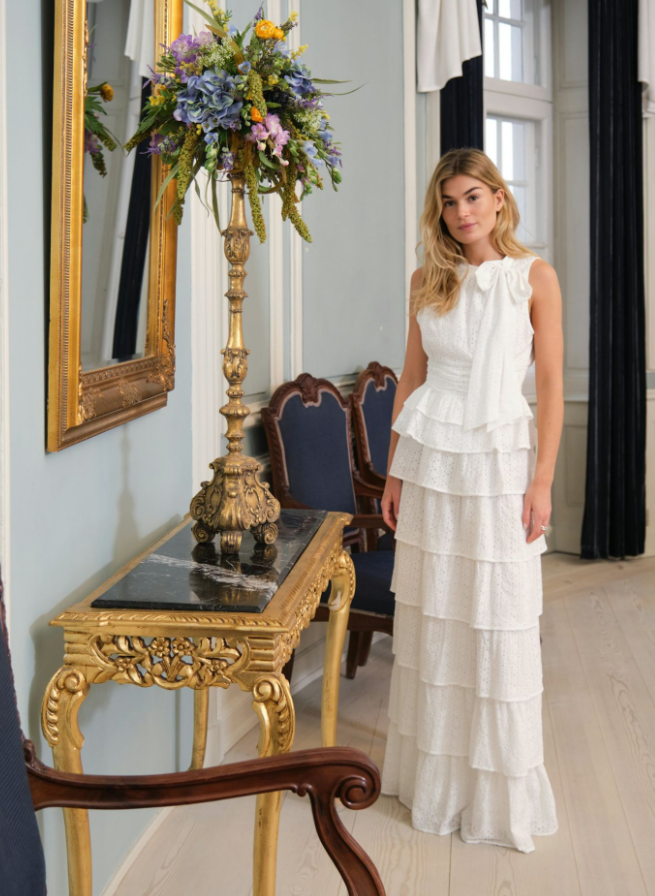 Morris Emb Skirt Off White