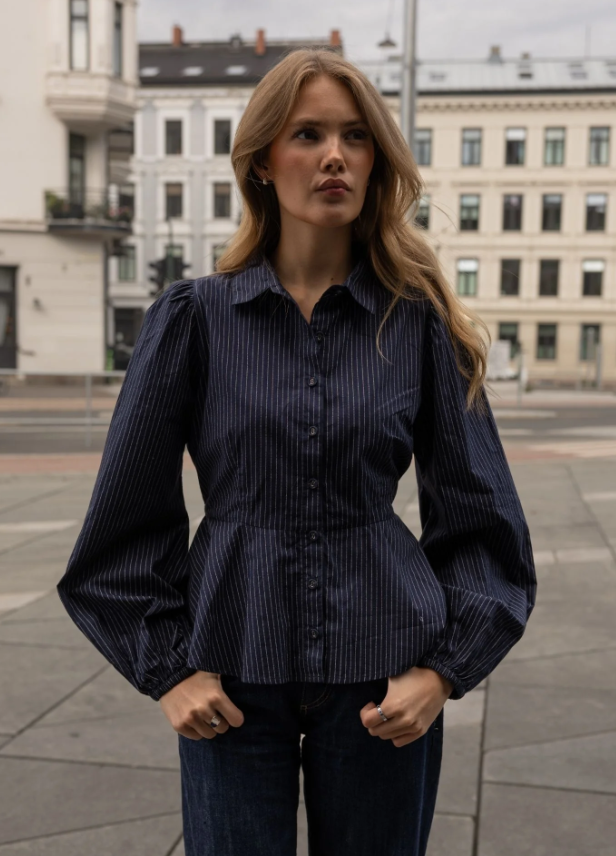 Diana Shirt Pinstripe
