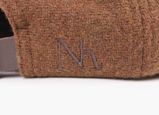 Nohr Synne Ullcaps med skinnreim