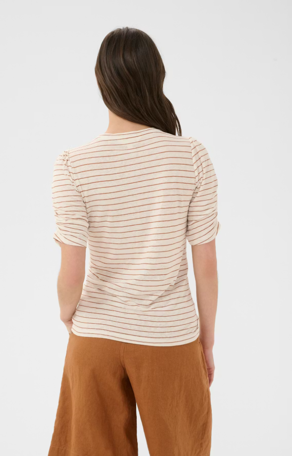 BrizettePW T-Shirt Neutral Bouquet