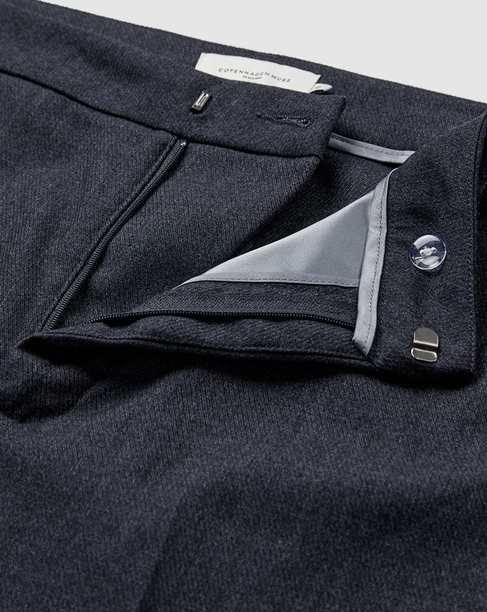 CMtailor-Pants Salute