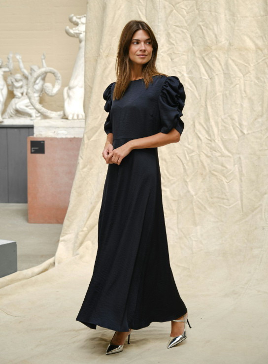 Benuti Solid Dress