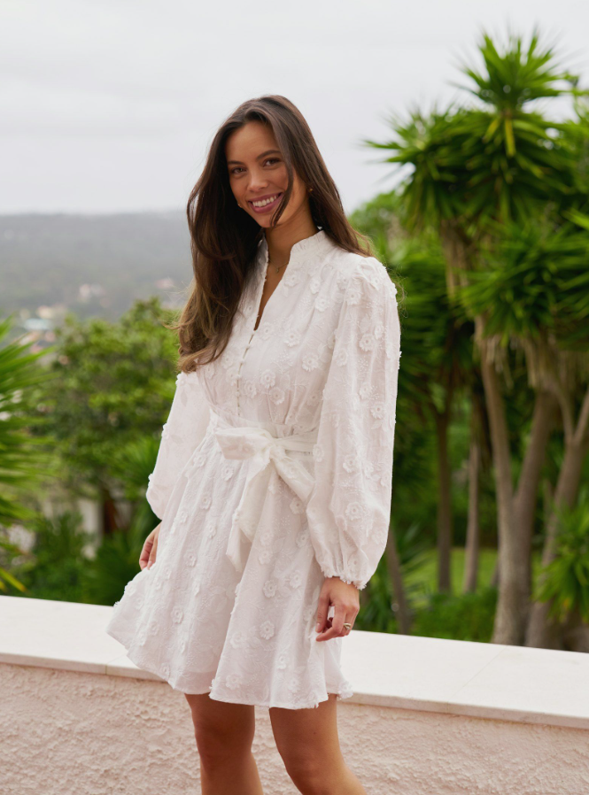 Monnie Embrodery Dress Production White