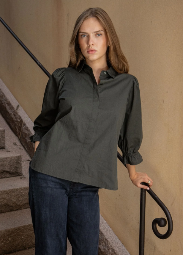 Amy Shirt Moss Green