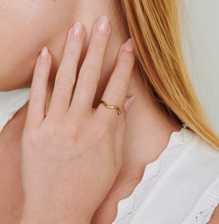 Johanna - Wavy  Ring Stainless Steel