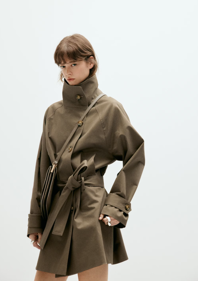 Trenchcoat Mona