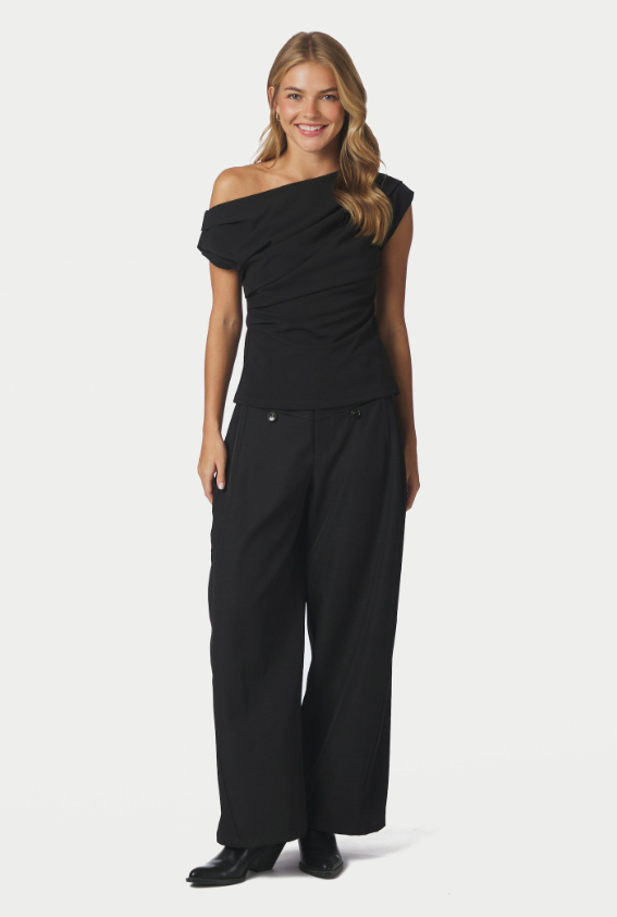 Mabelle Drapy Top Black
