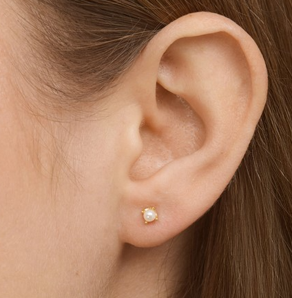 Essie Mini Pearl Stud Earrings