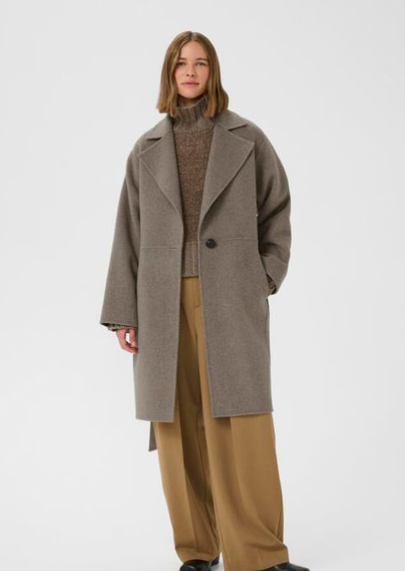 YillaIW Coat