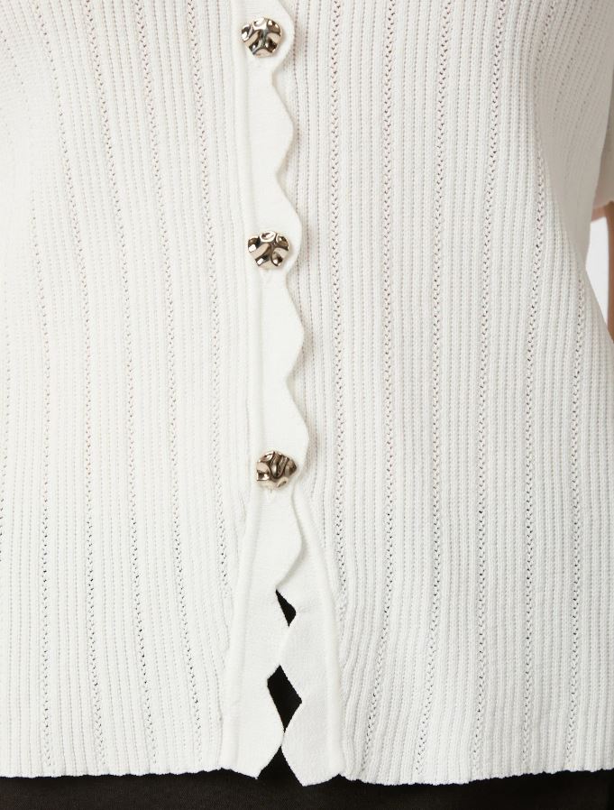 Larifa Stitch Knit Tee