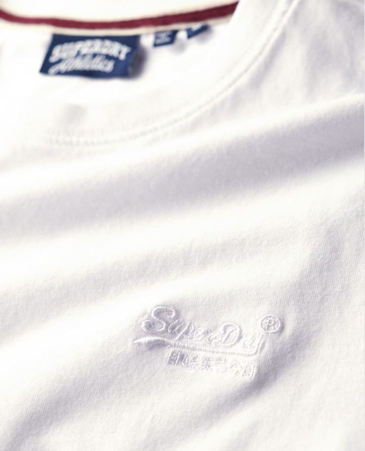 Essential Logo Emb Tee