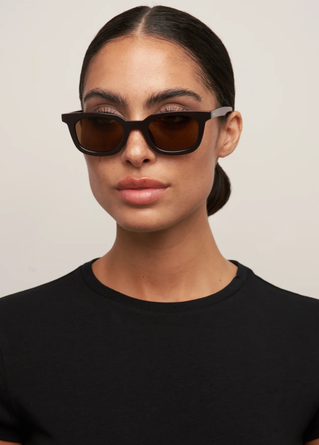 Nia Dark Chocolate/Brown
