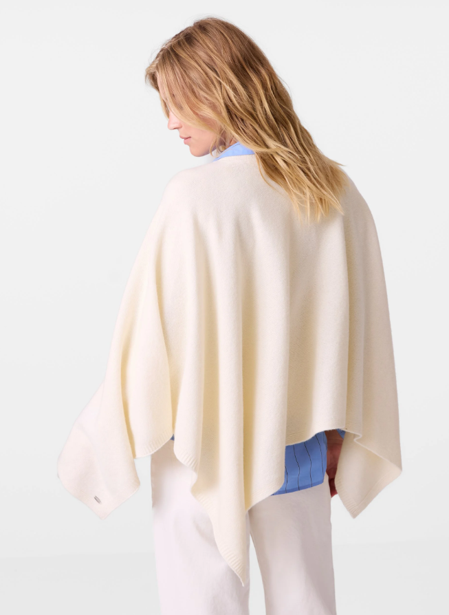 Ivonne Poncho Marshmallow