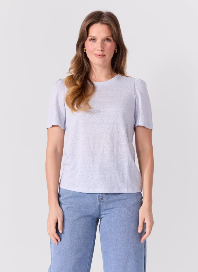 Ellen Lintopp Skywriting