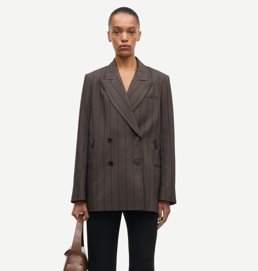 Sahelly Blazer 16178 Mulch St.