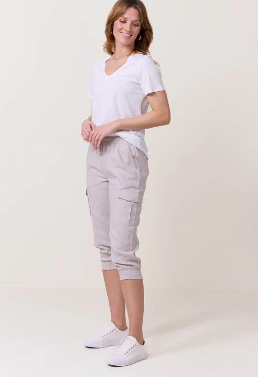 Mary Cargo Capri