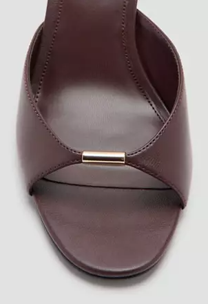 Sandals Bloom
