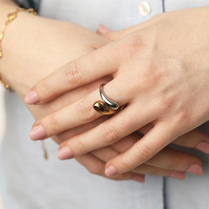Ava Mixed Metal Ring