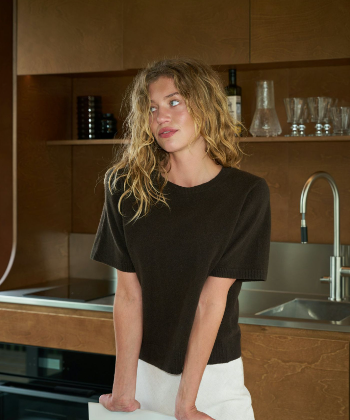 Missy Wool Knit Tee Dark Brown