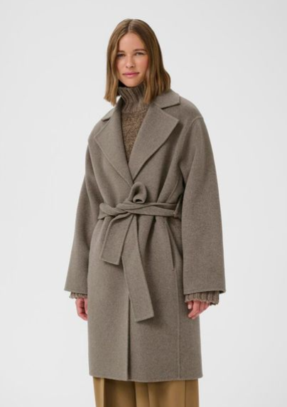 YillaIW Coat