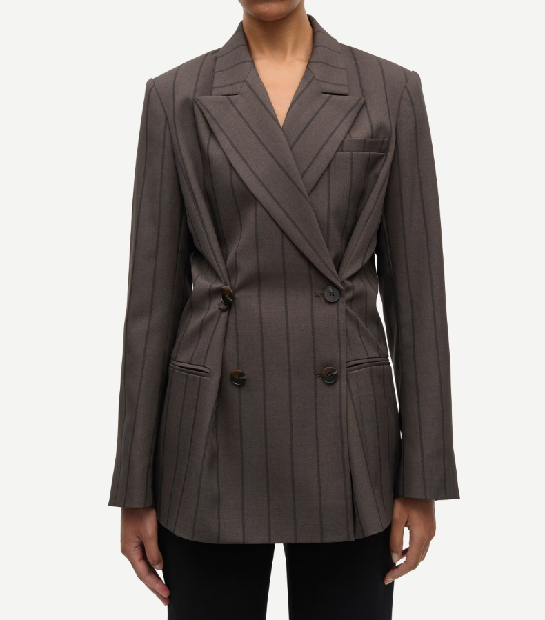 Sahelly Blazer 16178 Mulch St.