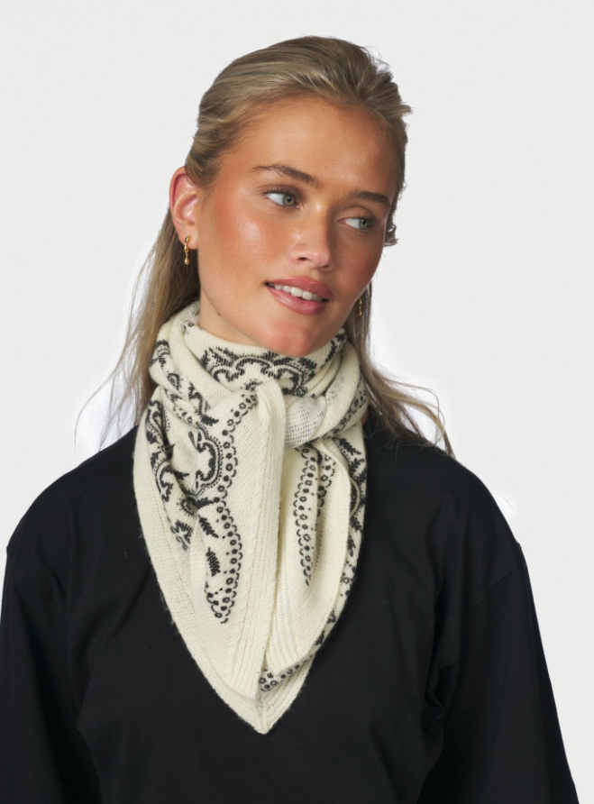 Lolana Paisley Knit Scaf Offwhite